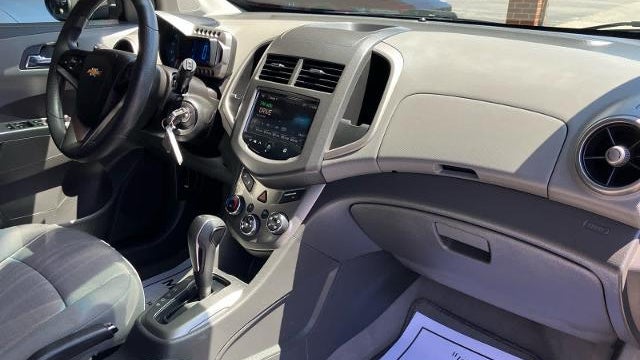 2013 Chevrolet Sonic LT Auto