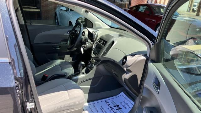 2013 Chevrolet Sonic LT Auto