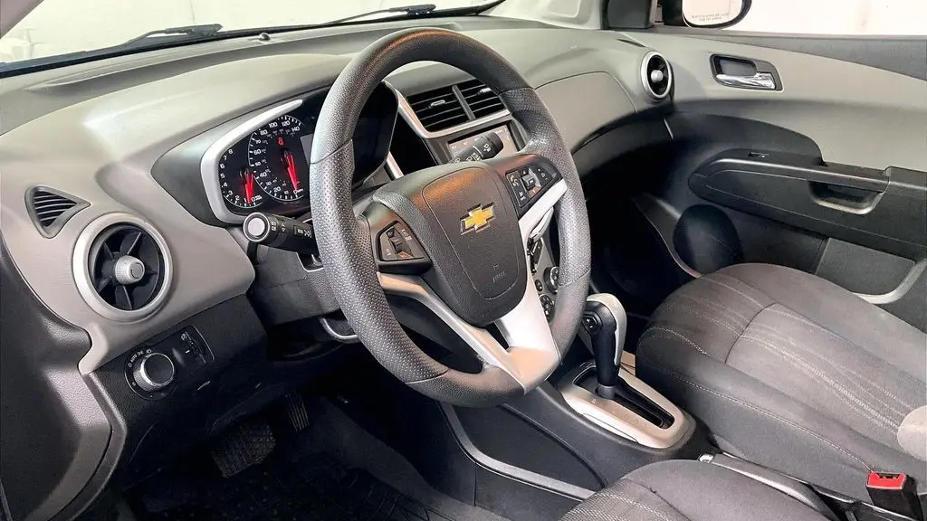 2019 Chevrolet Sonic LT Auto