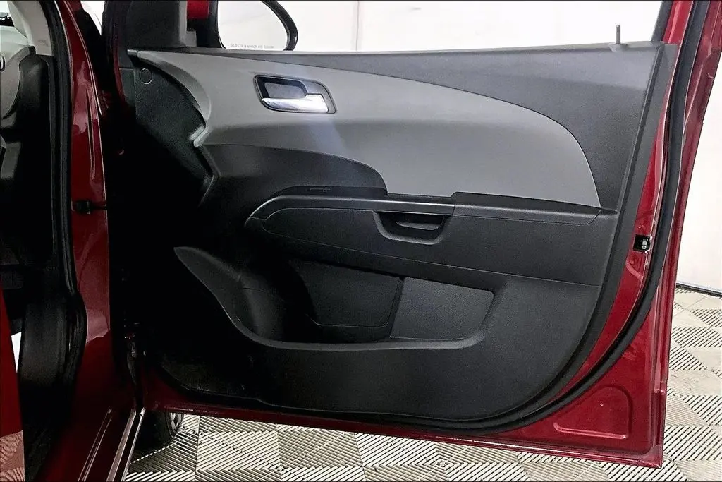 2019 Chevrolet Sonic - $11,388