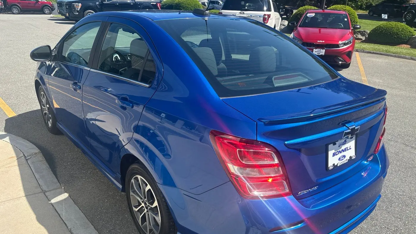 2019 Chevrolet Sonic LT Auto