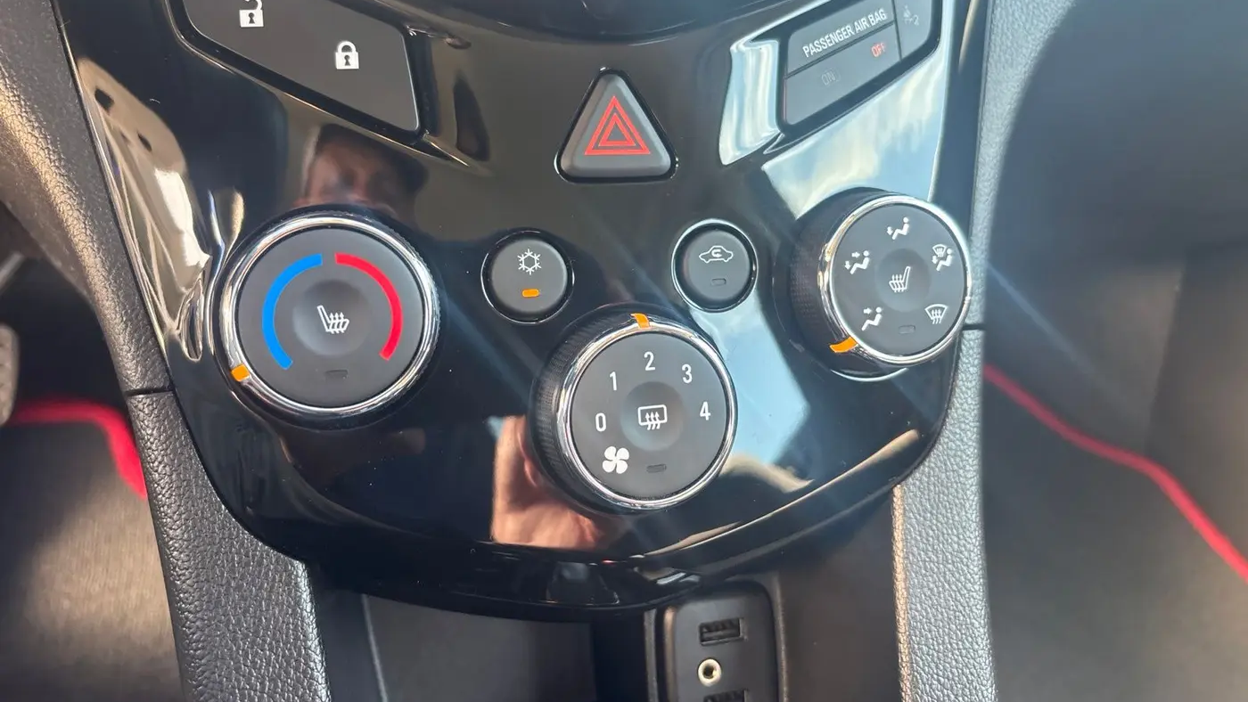 2019 Chevrolet Sonic LT Auto
