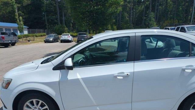 2018 Chevrolet Sonic LT Auto