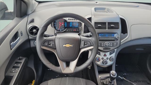 2014 Chevrolet Sonic LT Manual