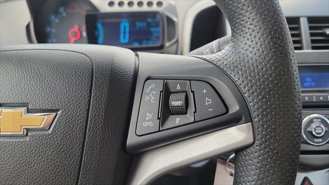 2014 Chevrolet Sonic LT Manual