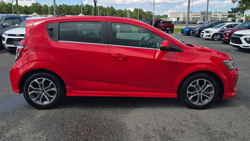2020 Chevrolet Sonic LT