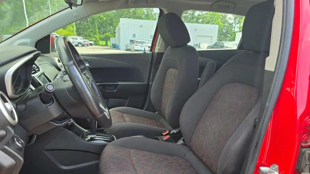 2020 Chevrolet Sonic LT
