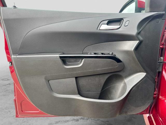 2020 Chevrolet Sonic - $11,575