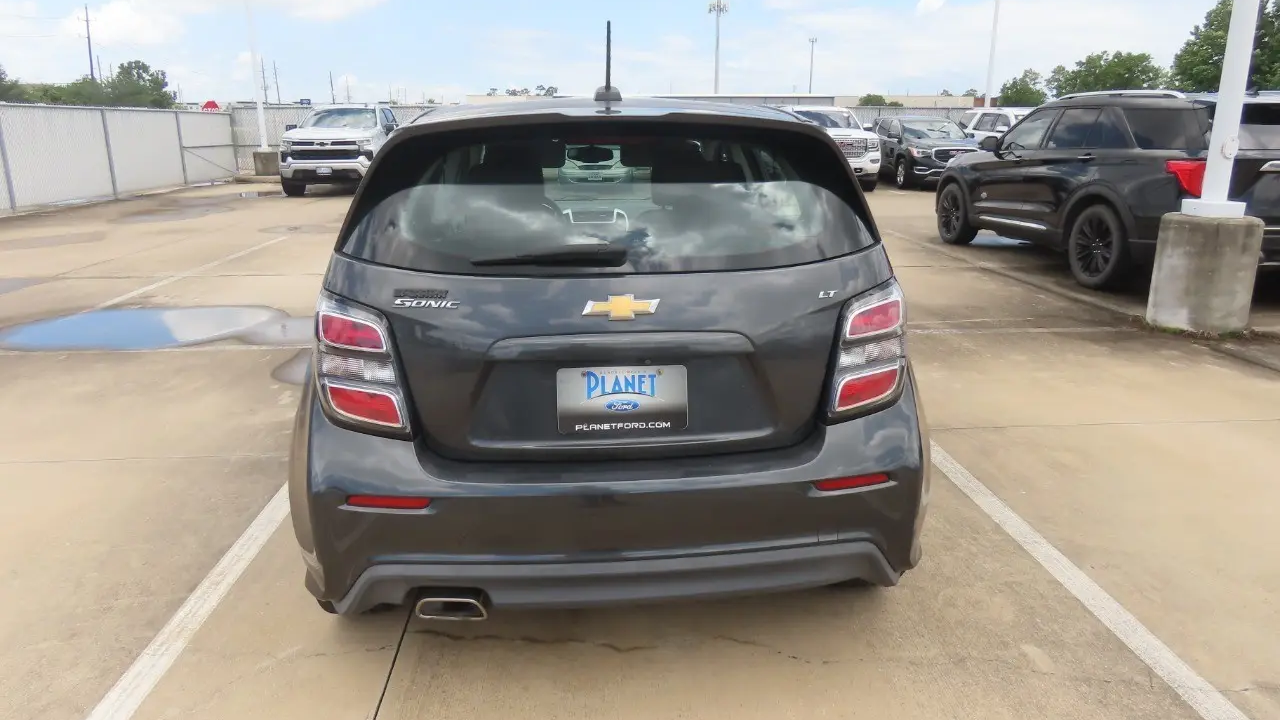 2017 Chevrolet Sonic LT Auto