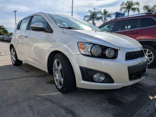 2015 Chevrolet Sonic with White Diamond Tricoat Exterior