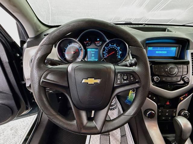 2014 Chevrolet Cruze - $4,977