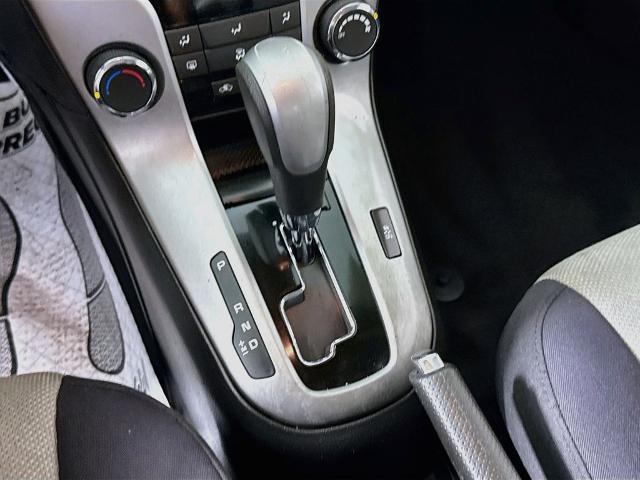 2014 Chevrolet Cruze - $4,977