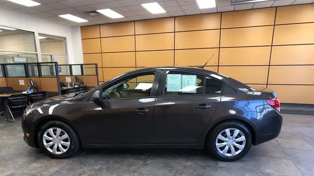 2014 Chevrolet Cruze LS Manual