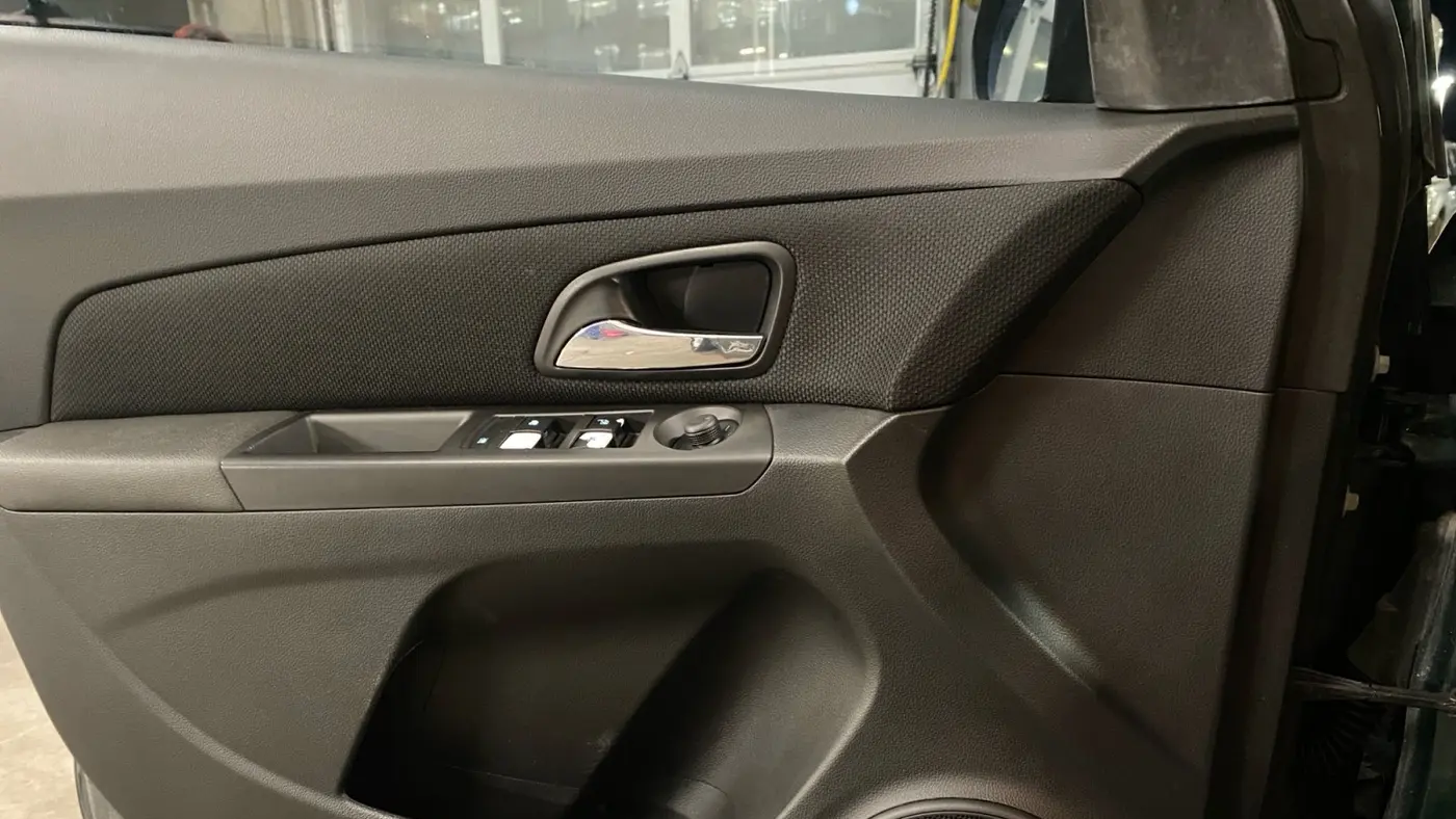 2014 Chevrolet Cruze 1LT Auto