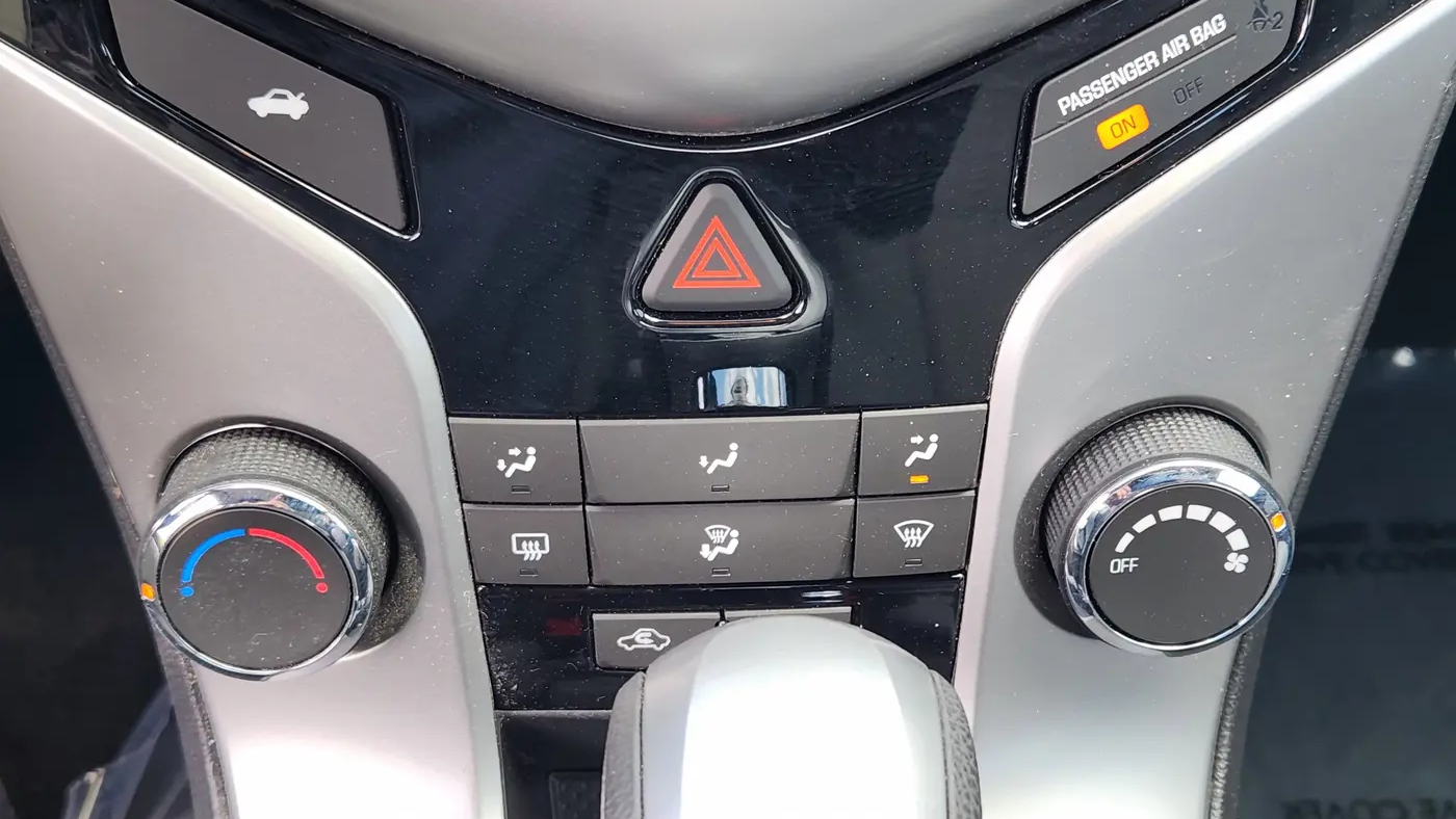 2015 Chevrolet Cruze 1LT Auto