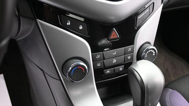 2013 Chevrolet Cruze 1LT Auto