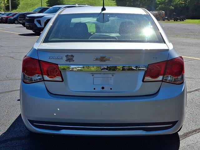 2013 Chevrolet Cruze - $10,993
