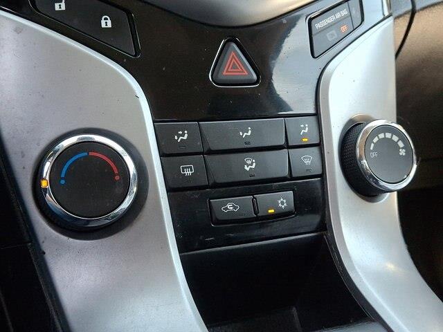 2013 Chevrolet Cruze - $10,993