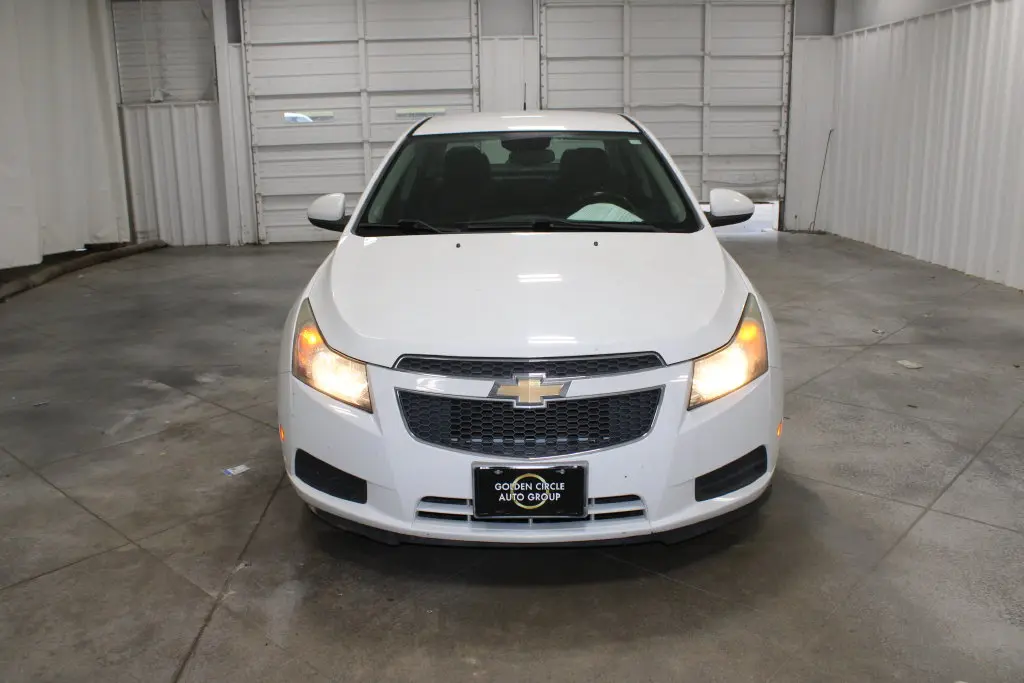 2014 Chevrolet Cruze - $7,998