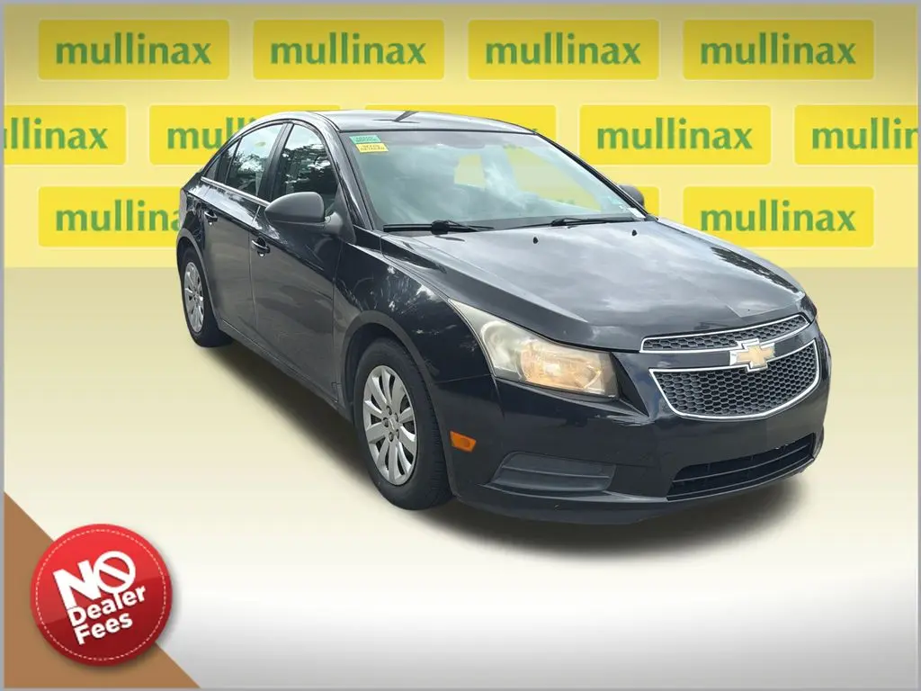 2011 Chevrolet Cruze - $5,500