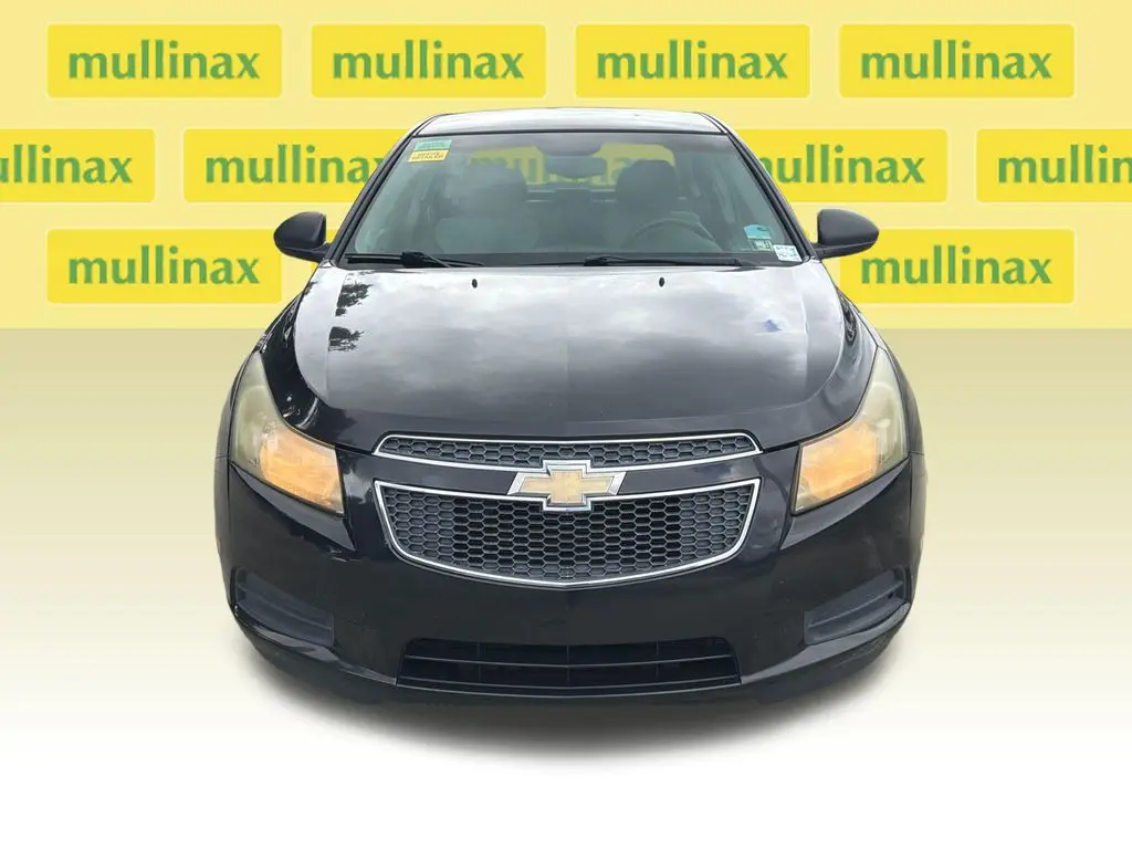 2011 Chevrolet Cruze - $5,500