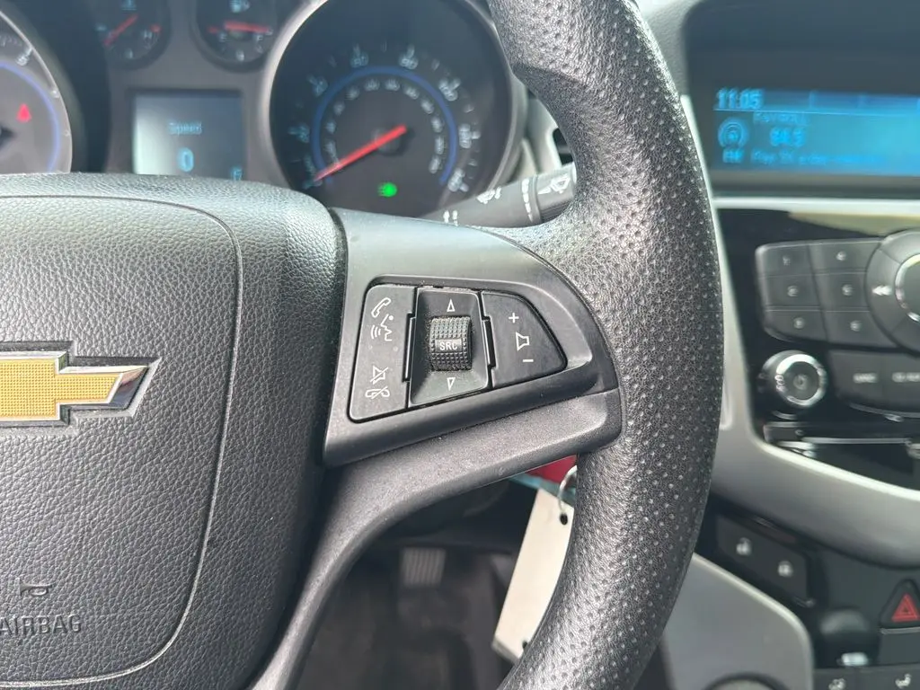 2011 Chevrolet Cruze - $5,500