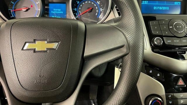 2012 Chevrolet Cruze LS