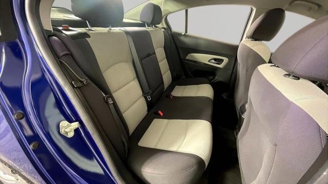 2012 Chevrolet Cruze LS
