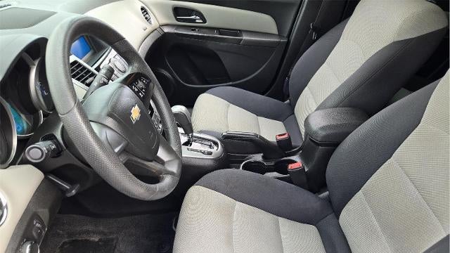2016 Chevrolet Cruze LS Auto