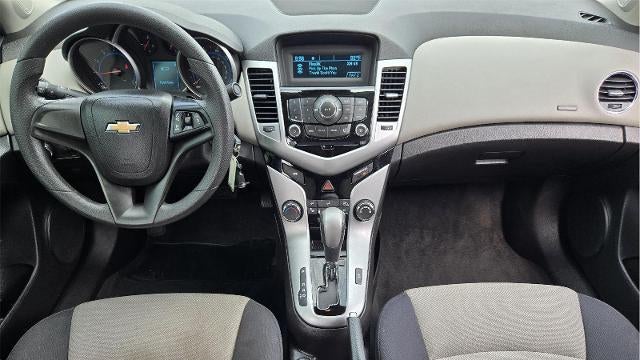 2016 Chevrolet Cruze LS Auto