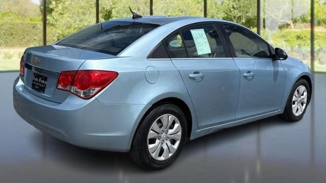 2012 Chevrolet Cruze LS
