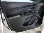 2015 Cruze Thumbnail 17