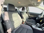 2016 Cruze Limited Thumbnail 24