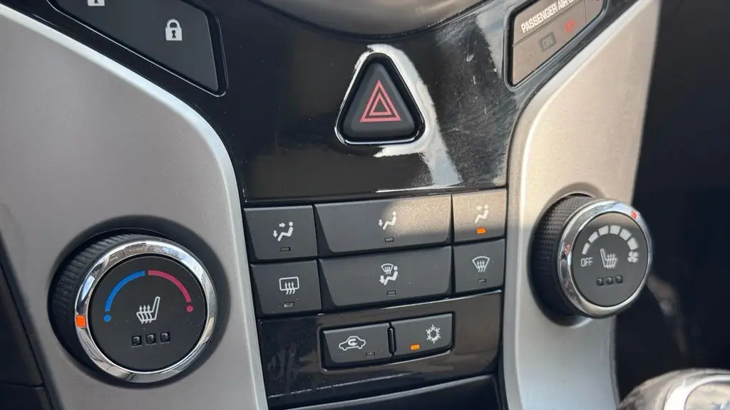 2014 Chevrolet Cruze 2LT Manual