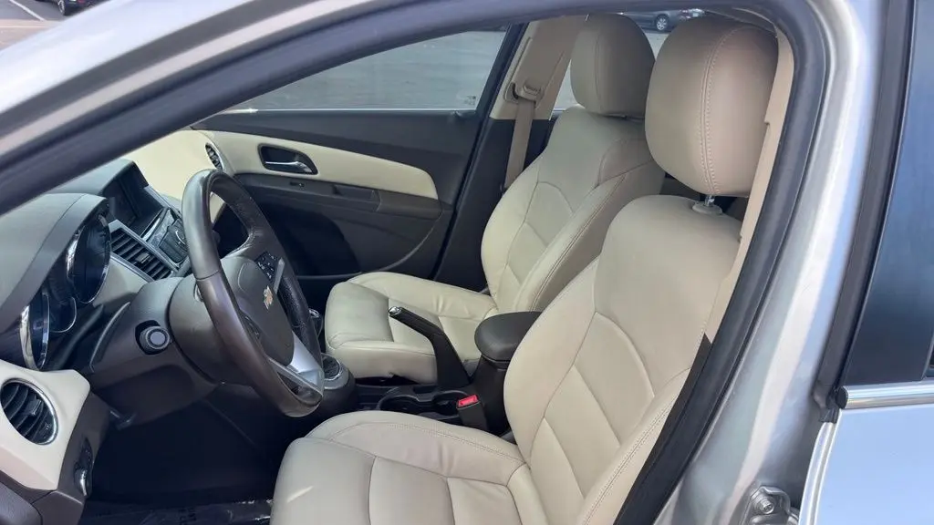 2014 Chevrolet Cruze 2LT Manual