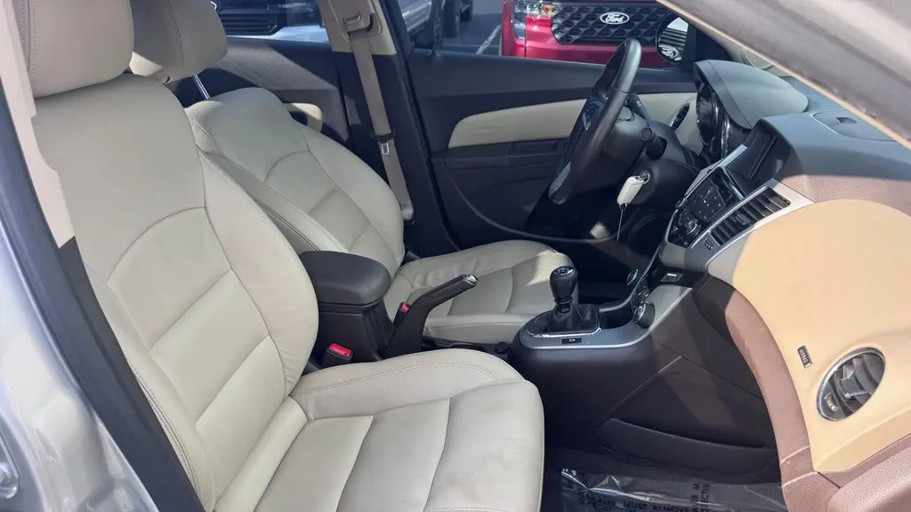 2014 Chevrolet Cruze 2LT Manual