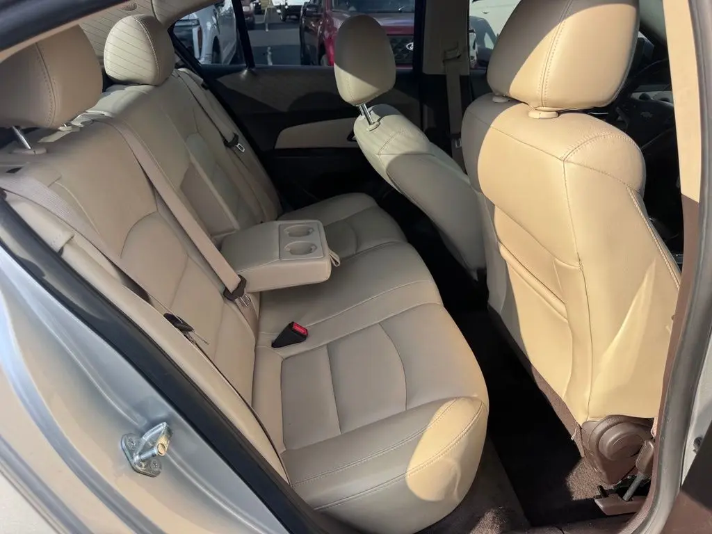 2014 Chevrolet Cruze - $8,998