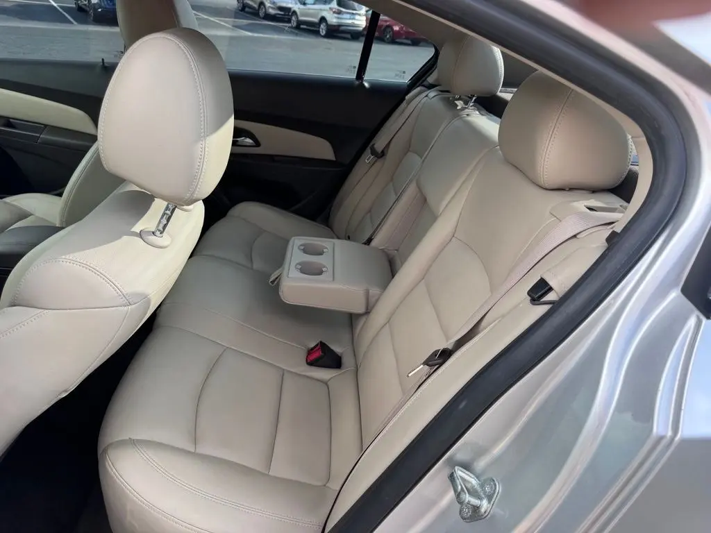 2014 Chevrolet Cruze - $8,998