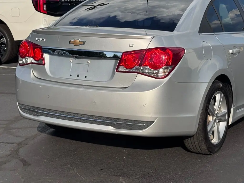 2014 Chevrolet Cruze - $8,998
