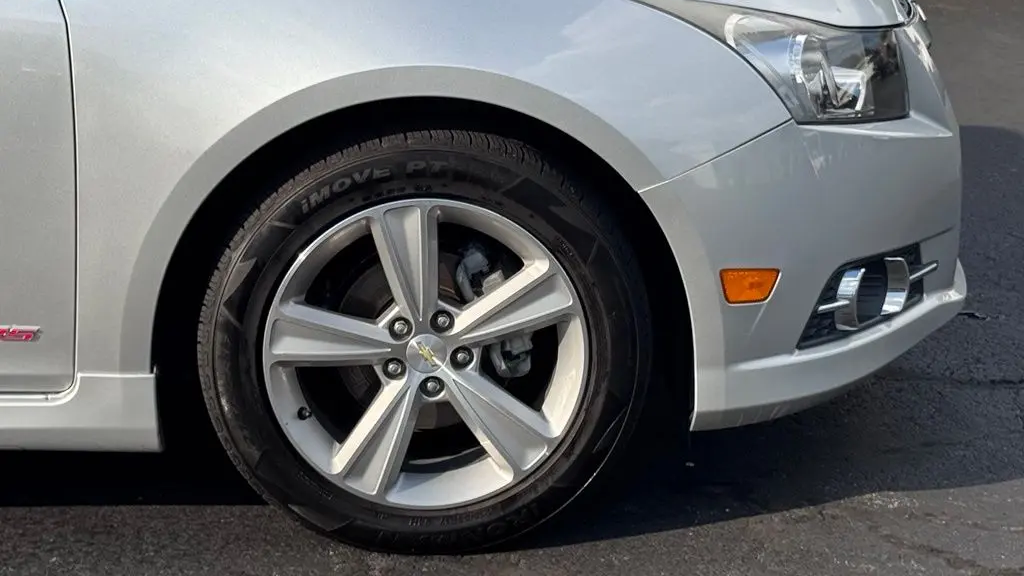 2014 Chevrolet Cruze 2LT Manual