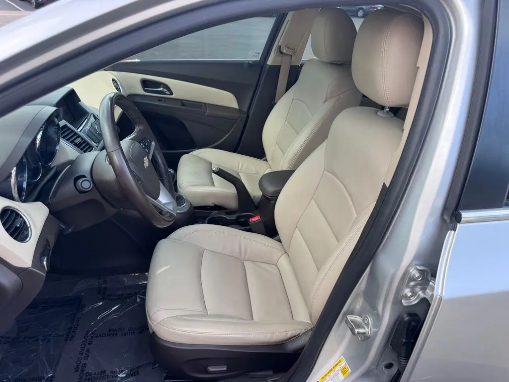 2014 Chevrolet Cruze - $8,998