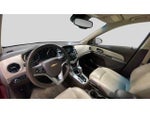 2011 Cruze Thumbnail 10