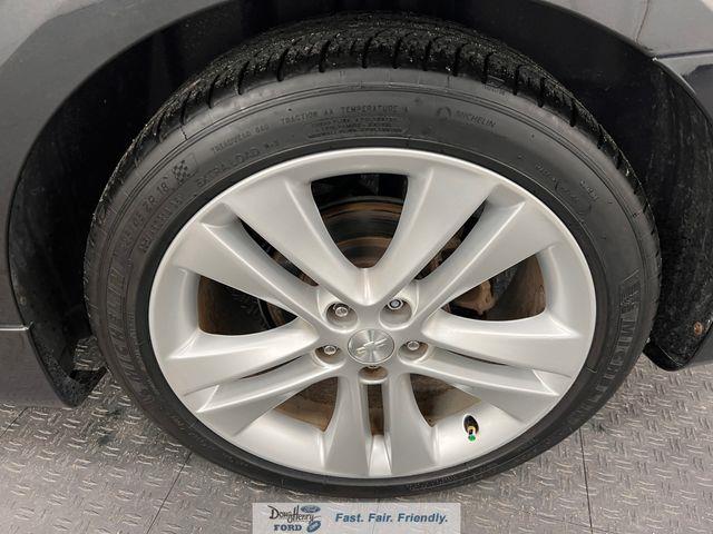 2016 Chevrolet Cruze - $10,451