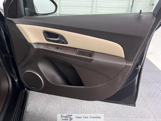 2016 Chevrolet Cruze - $10,451