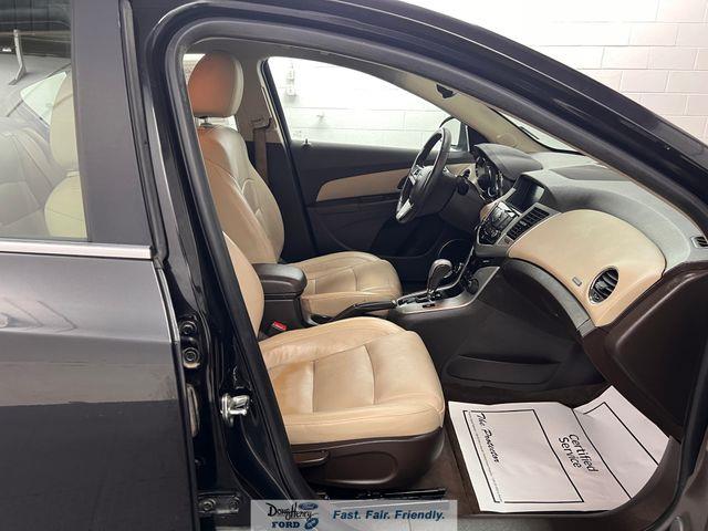 2016 Chevrolet Cruze - $10,451