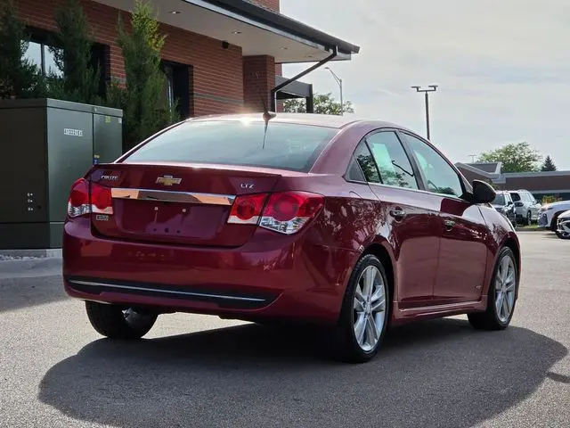 2014 Chevrolet Cruze - $7,982
