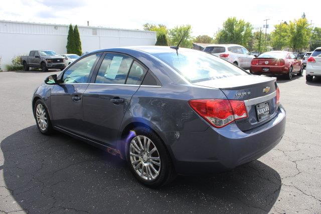2013 Chevrolet Cruze - $2,950