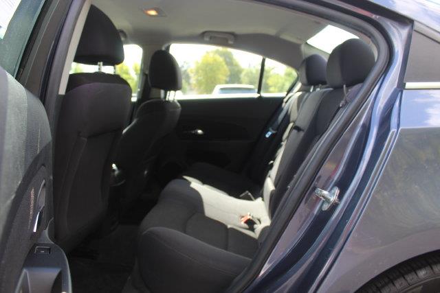 2013 Chevrolet Cruze - $2,950