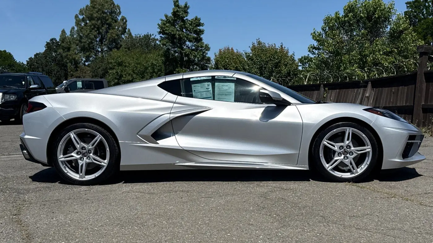 2020 Chevrolet Corvette Stingray