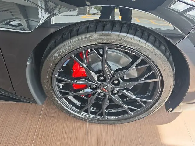 2025 Chevrolet Corvette - $69,990
